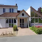 Отель Kyriad Direct