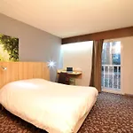 Kyriad Direct Отель 2*