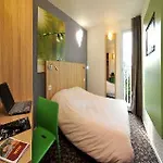 Kyriad Direct 2* Трап
