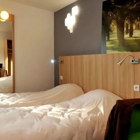 Enzo By Kyriad Direct Hotel Trappes