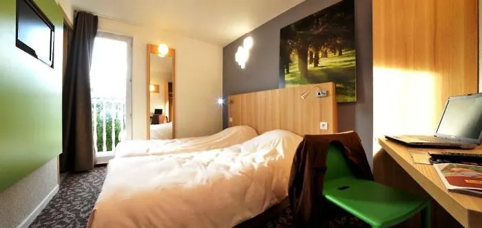 Hotel Kyriad Direct Trappes