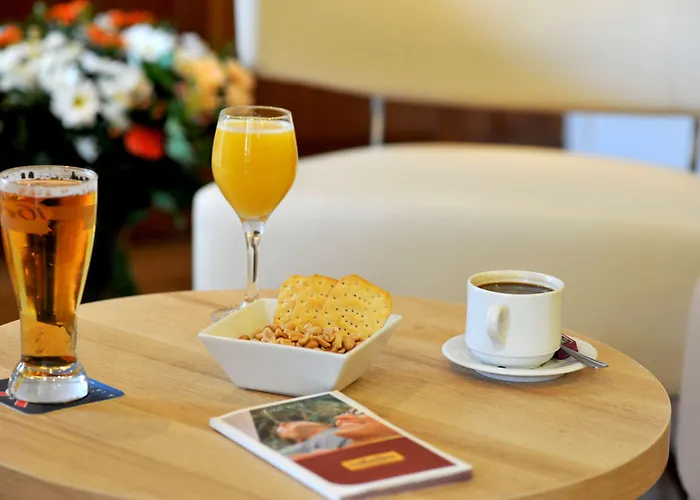 Kyriad Direct Hotel 2*