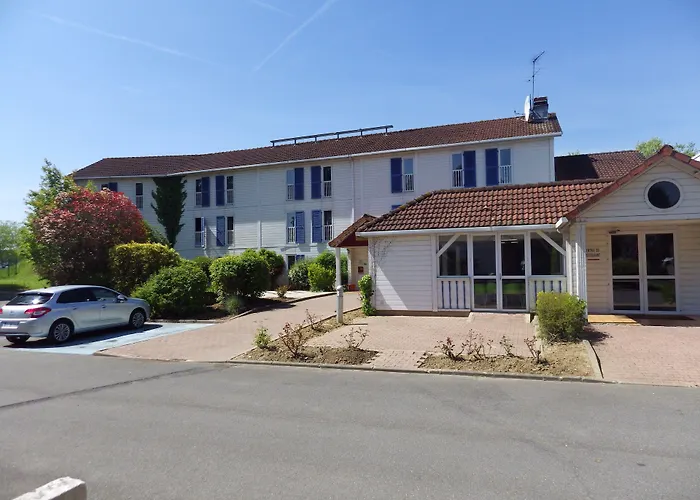 Hotel Kyriad Direct Trappes