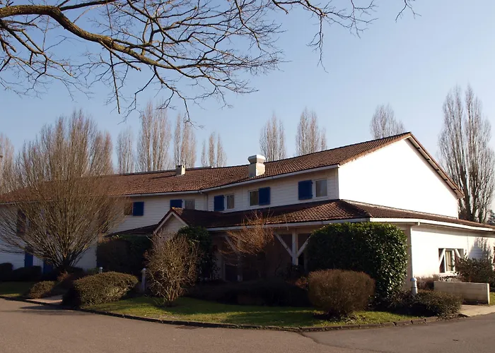 Kyriad Direct Hotel Trappes